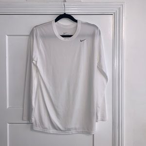 NIKE SIZE LARGE WHITE WORKOUT TEE